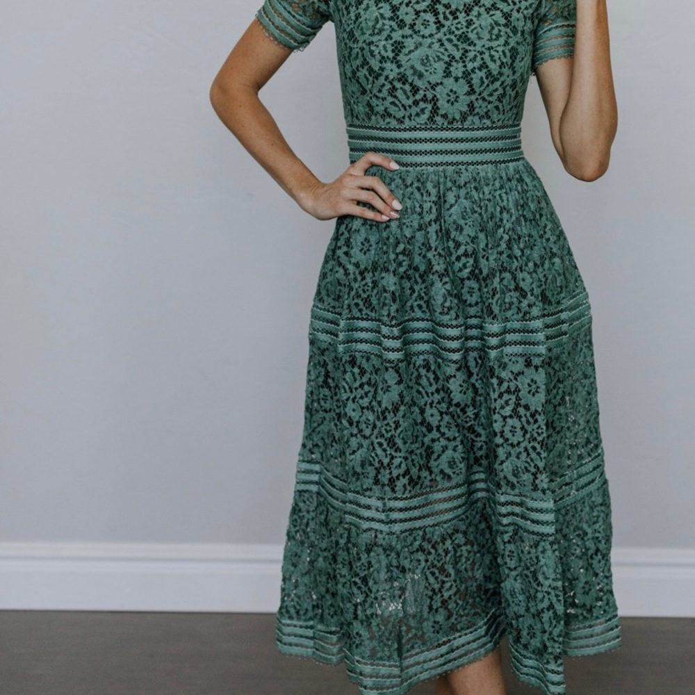 COPY - NWT Baltic Born Karina lace midi dress, size large